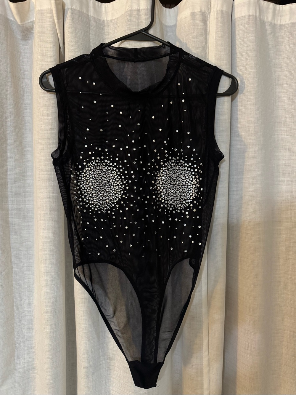 Good American Khloe Kardashian Embellished See-thru Thong Black
Bodysuit M